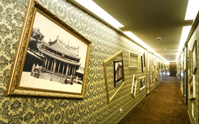 FX Hotel Tainan MinSheng Road Branch