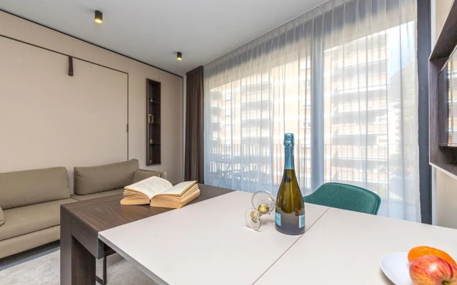 Icon H 208 Suite Micro-living