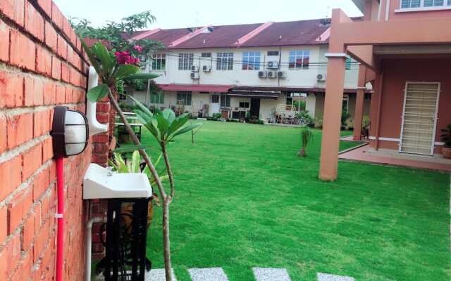 Nurfa Melaka Homestay