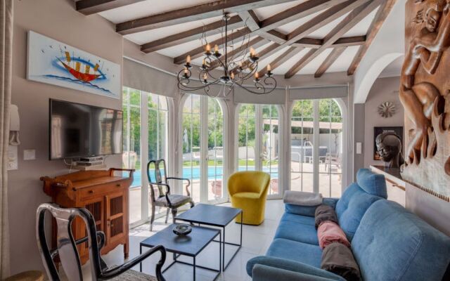 Holiday Home Villa Bindouletto