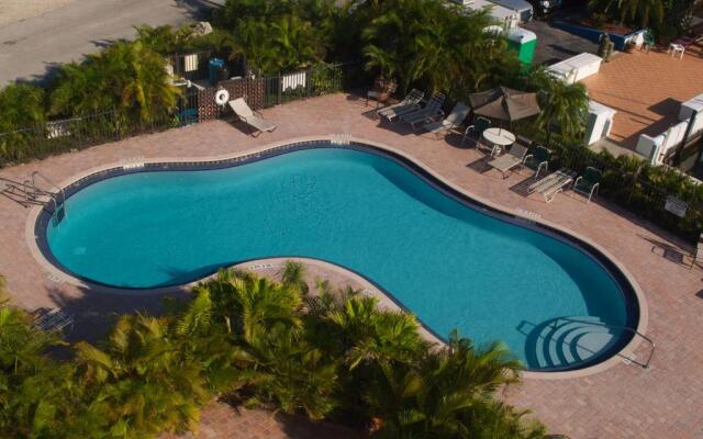 Kawama Yacht Club Apartment