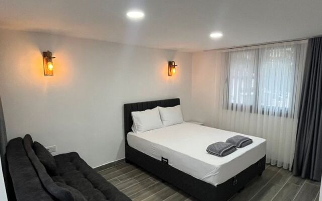 Akçapınar Altın Konakları