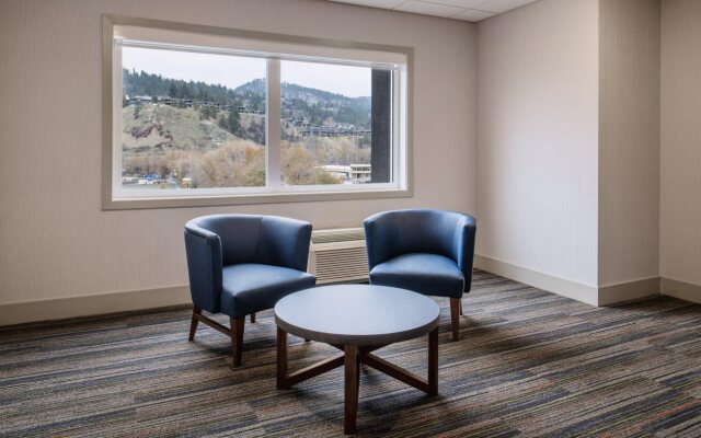 Holiday Inn Express & Suites Kelowna - East by IHG