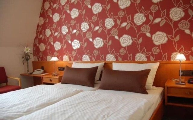 Schröder Hotel and Restaurant