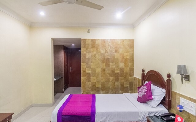 OYO 7786 Hotel Monsoon Palace