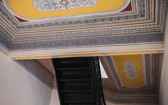 Bouquet Luxury Rooms