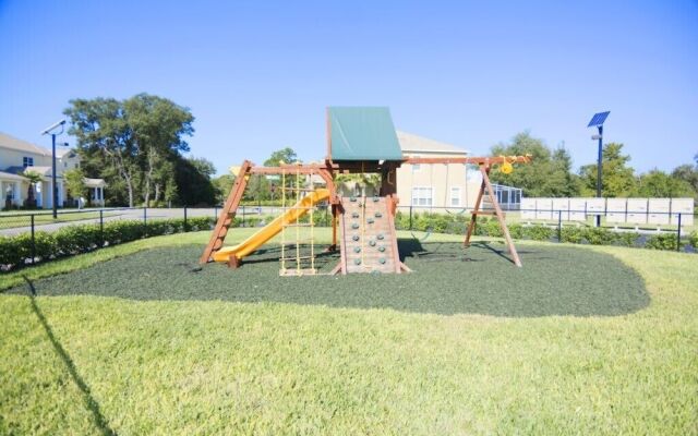 17413sb - Serenity 3 Bedroom Townhouse