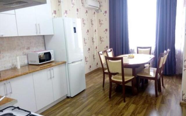 Bishkek Maximus Apartament 2