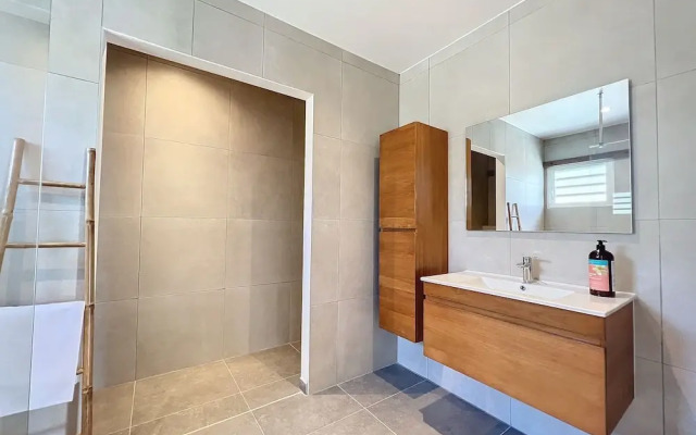 Nakolodge 4 chambres - piscine / balneo / jardin privatifs