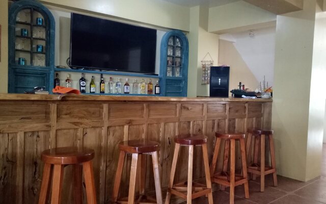 SmallFry's Beach Resort