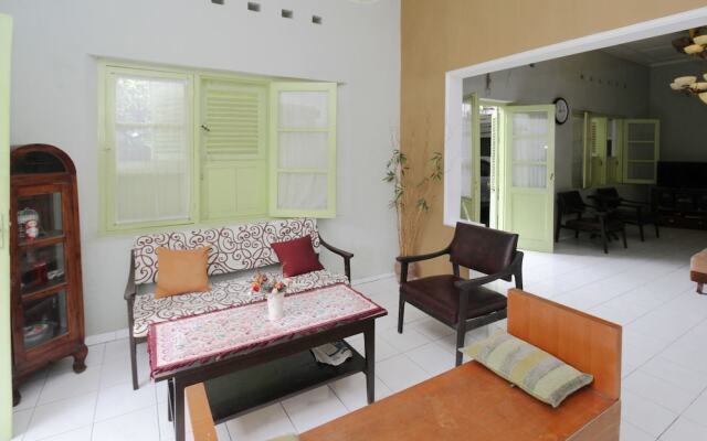 Airy Eco Malioboro Pathuk Ngadiwinatan Yogyakarta