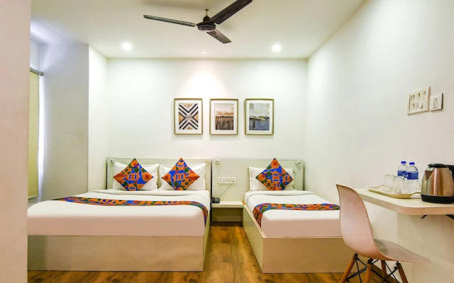 Transit Express By OYO Rooms
