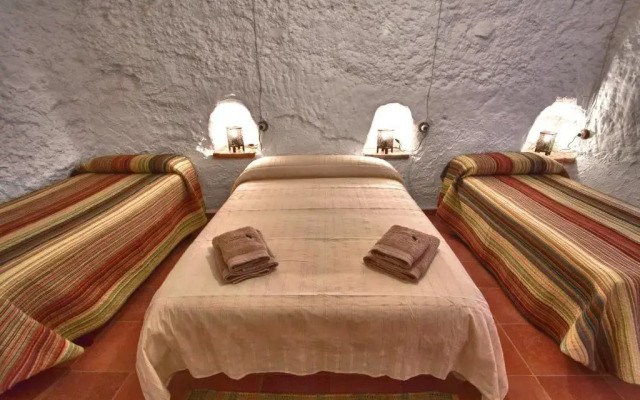 Cuevas el Torriblanco