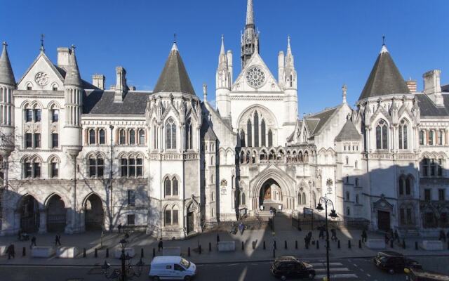 Royal Court of Justice view