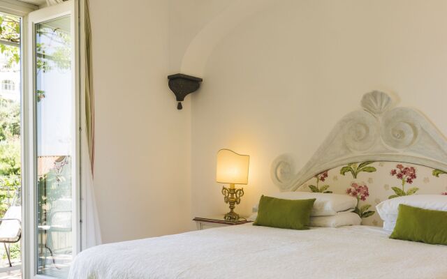 Palazzo Murat Hotel