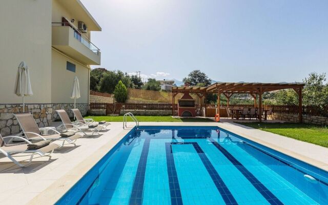 Countryside Cretan Villa