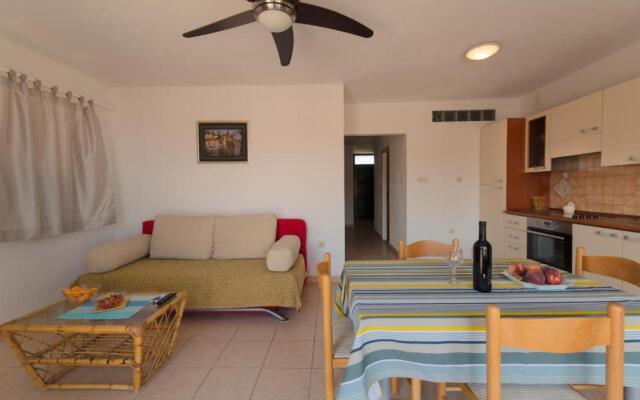 Sali Modern Seaview Apartment