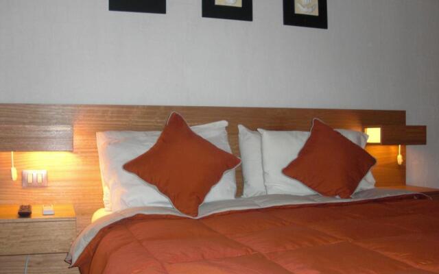 Travel Suites