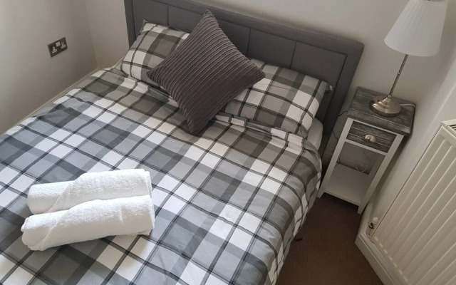 Towcester Apartment