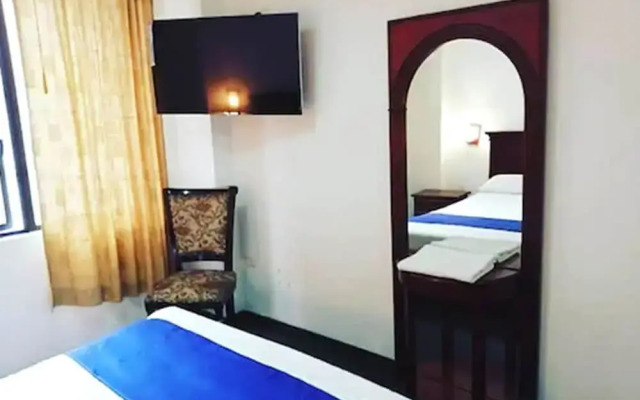 Hotel Blue Inn