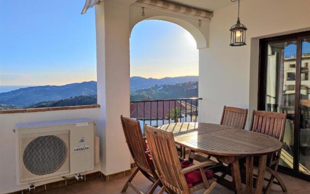 Lovely 2 bedroom apartment with sea view, Frigiliana