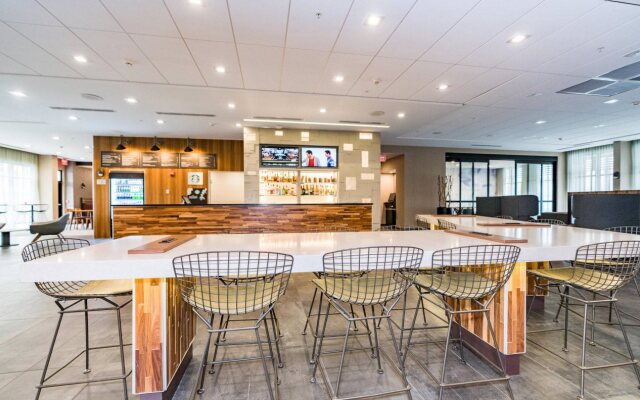 Courtyard by Marriott West Springfield