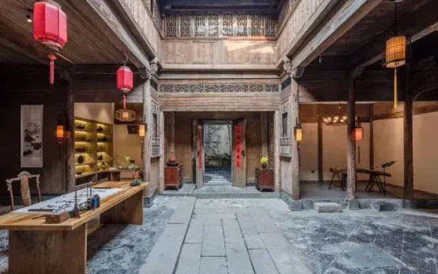 Shuimo Dongli Hostel