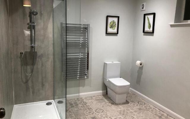 White House Farm - Beautiful Self Contained Courtyard Rooms