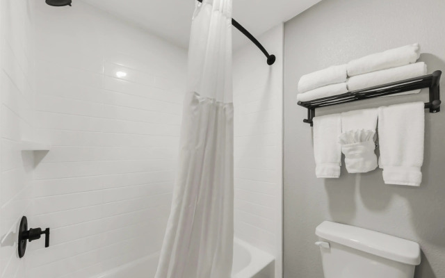 Hawthorn Extended Stay by Wyndham College Station