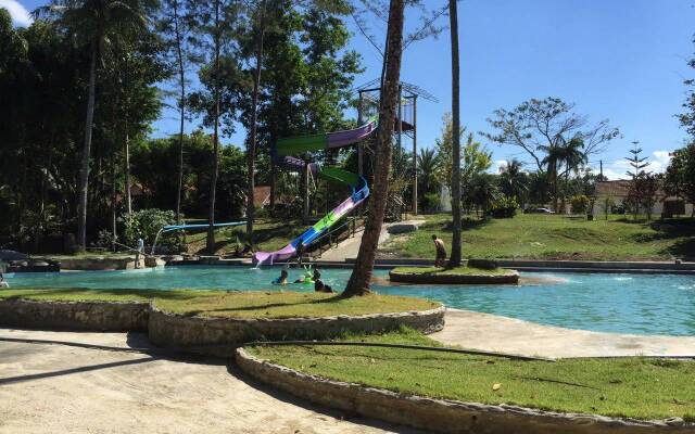 Ranong Resort & Laguna