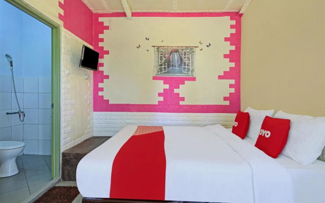 OYO 3208 InnApp – Guest Rooms – Trawas