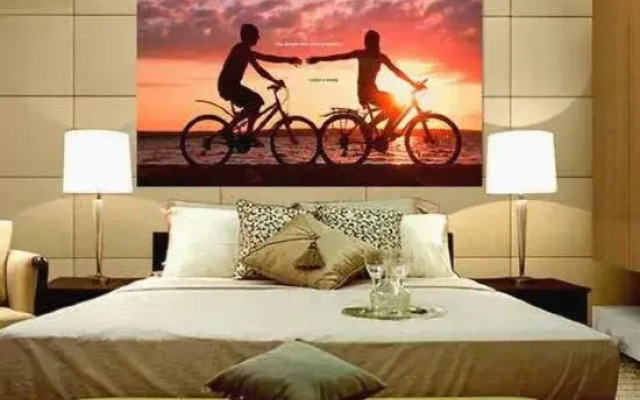 Bi'an Hotel (Zhengzhou East High-speed Railway Station)