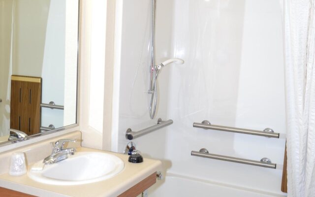 WoodSpring Suites Lebanon