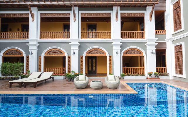 Floral Hotel Thapae Gate Chiangmai