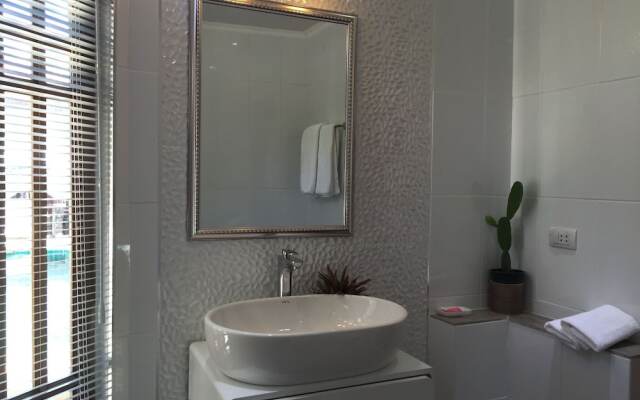 Majestic Residence pool villa Pattaya