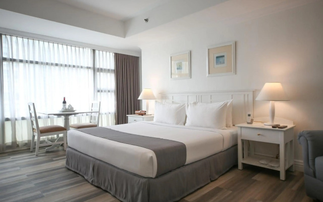 Infinity Tower Suites