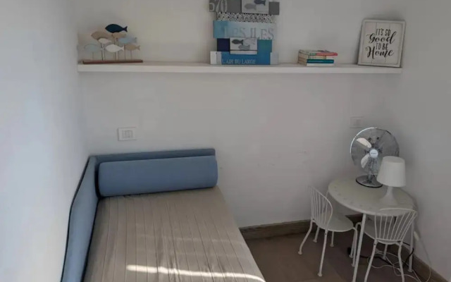 Charming Apartment Near Spiaggia Bianca