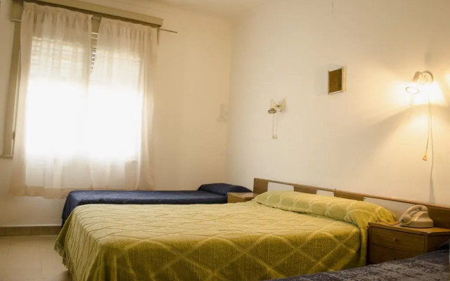 Centro Neuquén Hotel