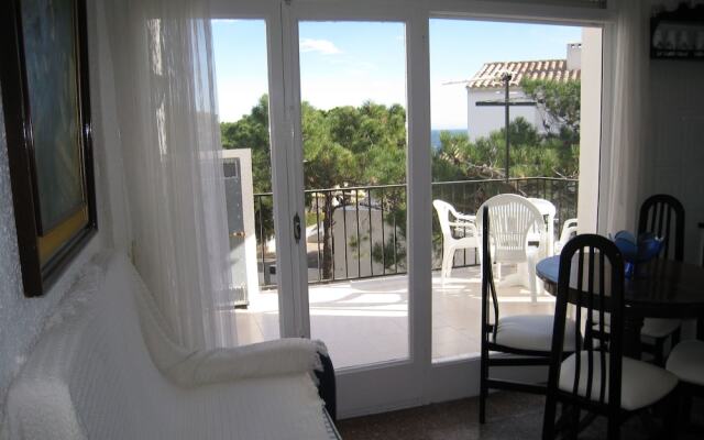 Apartamento Económico Camino Ronda - 110