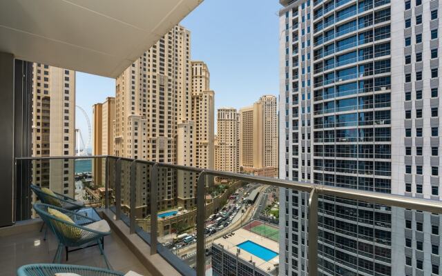 Stunning 1B Apartment With Balcony in Dubai Marina