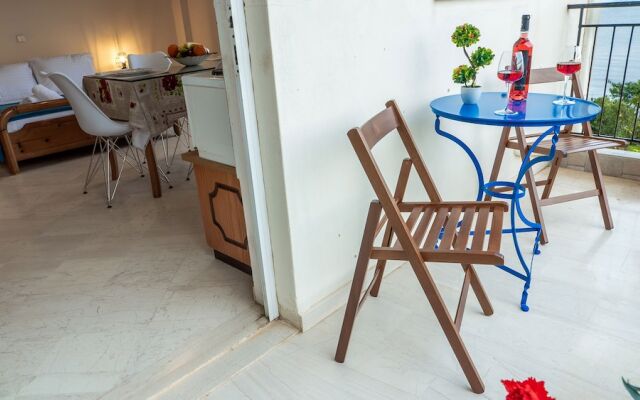 Seaside Sunset Studio - Perfect Location