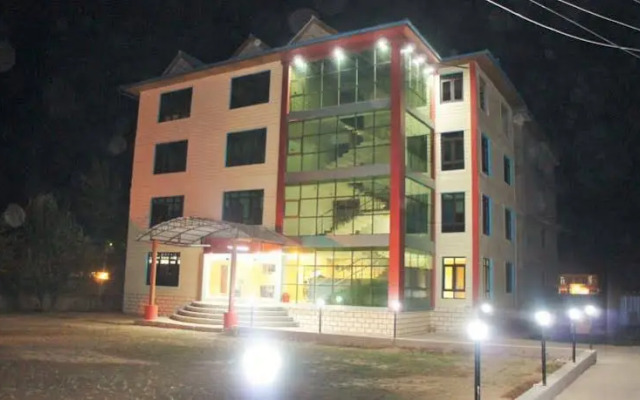 Triden Kashmir Resort