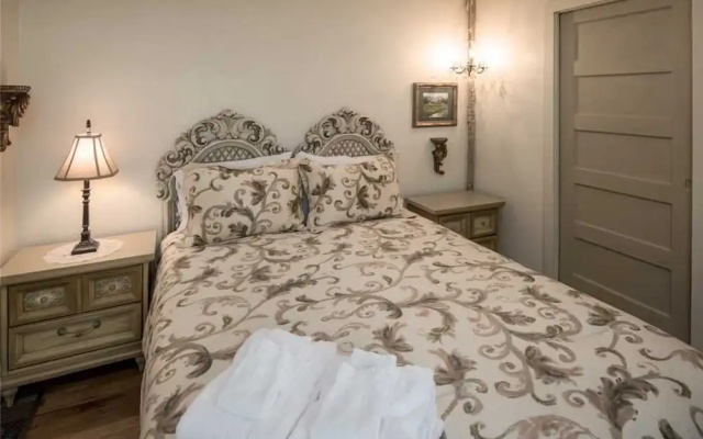 Sugar Butter Chalet by Ruidoso Vacation Rentals
