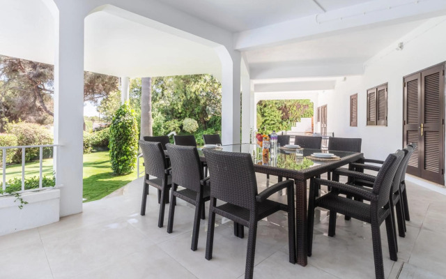 Vila Hibisco by Garvetur