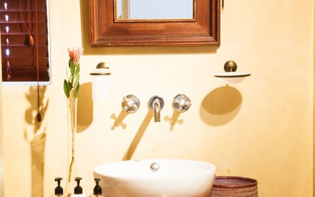 Paternoster Cottages