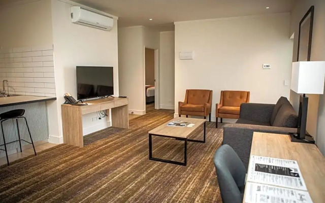 Porter's Plainland Hotel