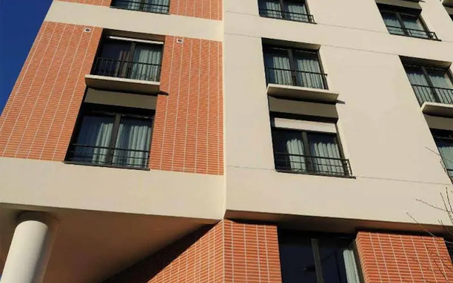 Residhome Aparthotel Paris Evry