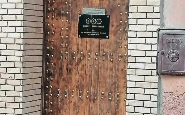 Riad 111