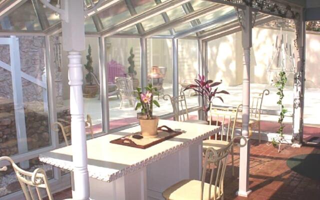 The Queen Anne House Bed and Breakfast