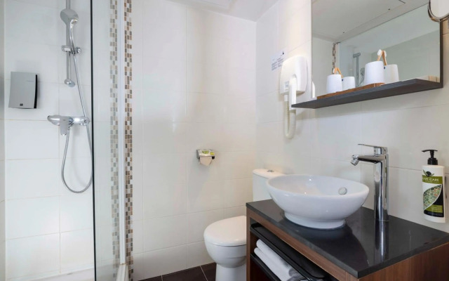 Hotel Montparnasse Alesia